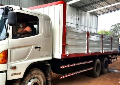Fabricación venta baranda rebatible 18 toneladas en lima perú